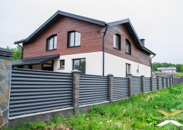 Реальные фотографии забора жалюзи с объекта д. Задомля