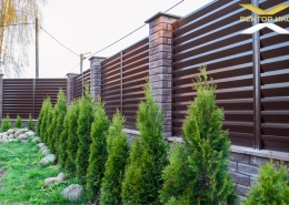 Реальные фотографии забора жалюзи с объекта г. Борисов