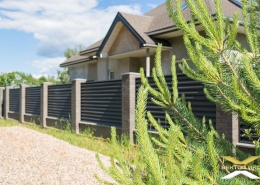 Реальные фотографии забора жалюзи с объекта д. Рахманьки