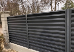 Реальные фотографии забора жалюзи с объекта Сенница