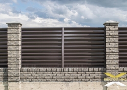 Реальные фотографии забора жалюзи с объекта аг. Хожово