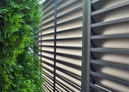 Реальные фотографии забора жалюзи с объекта СТ Пралеска