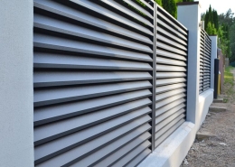 Реальные фотографии забора жалюзи с объекта СТ Пралеска