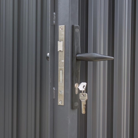 Реальные фотографии евроштакетника с объекта СТ На Птичи