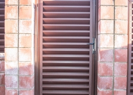 Реальные фотографии забора жалюзи с объекта Минск