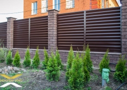 Реальные фотографии забора жалюзи с объекта г. Борисов