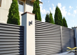 Реальные фотографии забора жалюзи с объекта СТ Пралеска