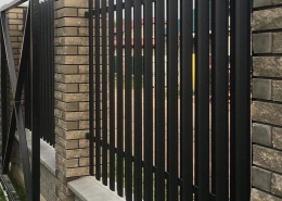 Реальные фотографии евроштакетника с объекта д. Слободка