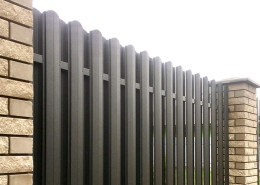 Реальные фотографии евроштакетника с объекта д. Слободка