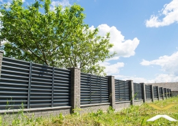 Реальные фотографии забора жалюзи с объекта д. Рахманьки