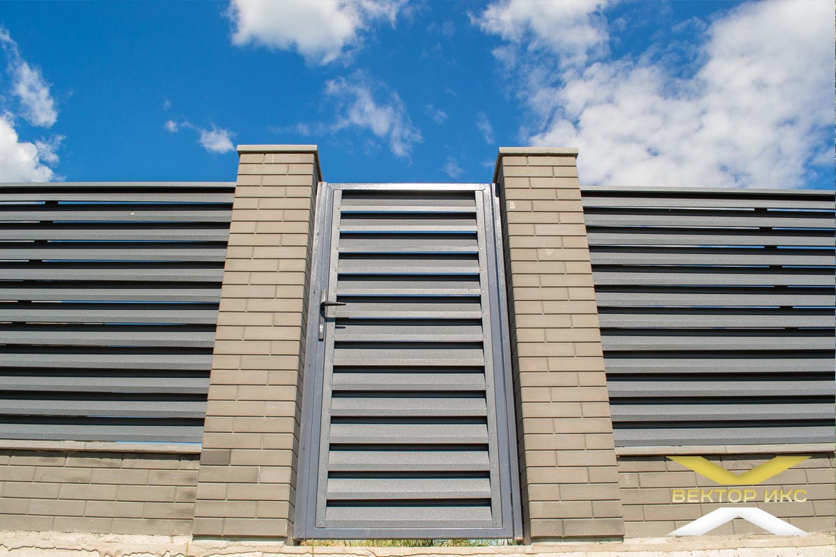 Изготовление металлических ворот въездных в Минске. Монтаж