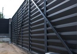 Реальные фотографии забора жалюзи с объекта пос. Ратомка