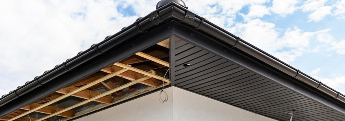 Купить софиты для подшивки кровли в Минске. Доставка по РБ