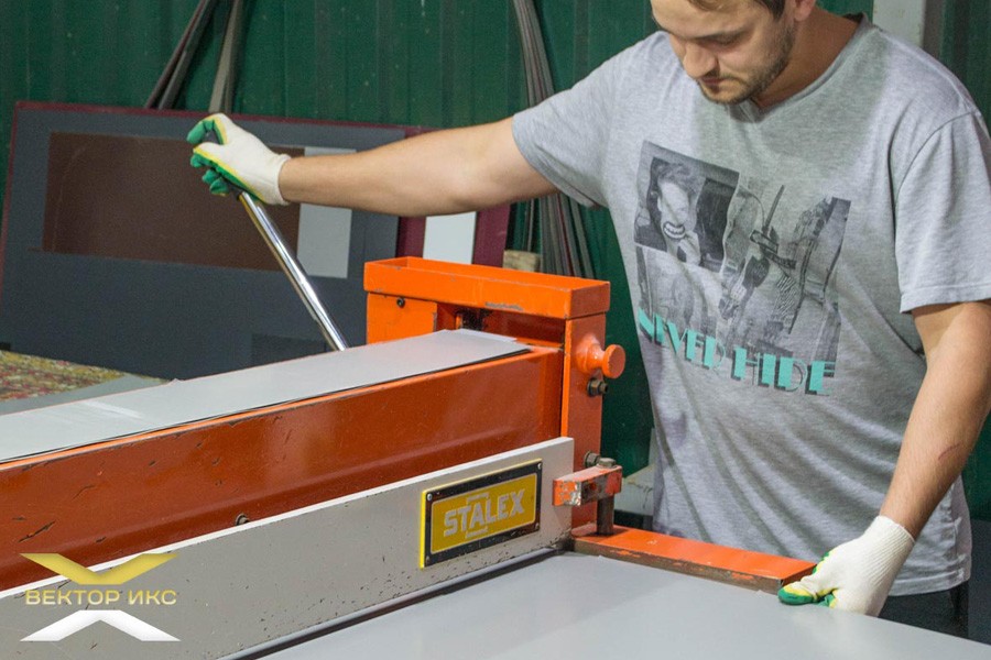 Купить конек кровли металлический в Минске. Доставка по РБ