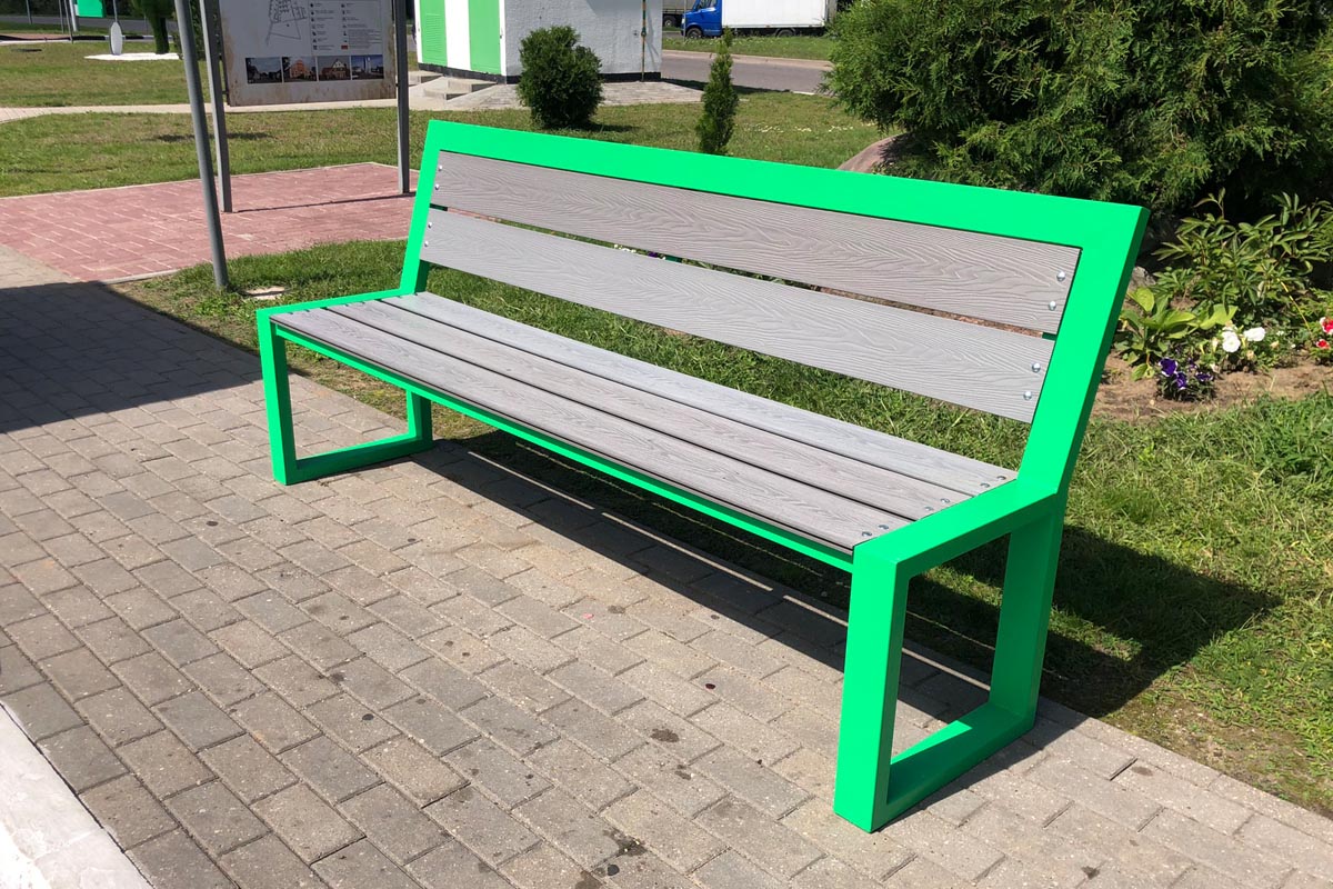 Купить металлические скамейки и лавки из ДПК доски в Минске
