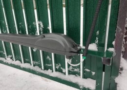 Живые фотографии распашных ворот с объекта а.г. Слобода