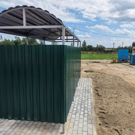 Фотографии нашей контейнерной площадки: индивидуальная