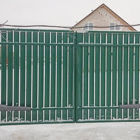 Живые фотографии распашных ворот с объекта а.г. Слобода