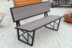 Купить металлические скамейки и лавки из ДПК доски в Минске