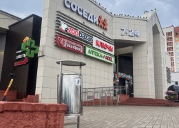 Наши изделия: урна из нержавейки для магазина 