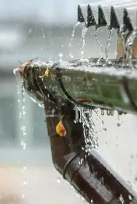 Купить водосточную систему для крыши металлическую.