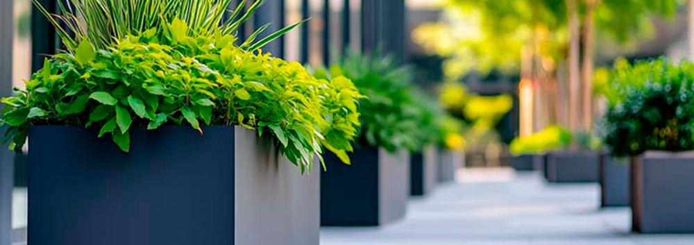 Купить металлические цветочницы уличные в Минске